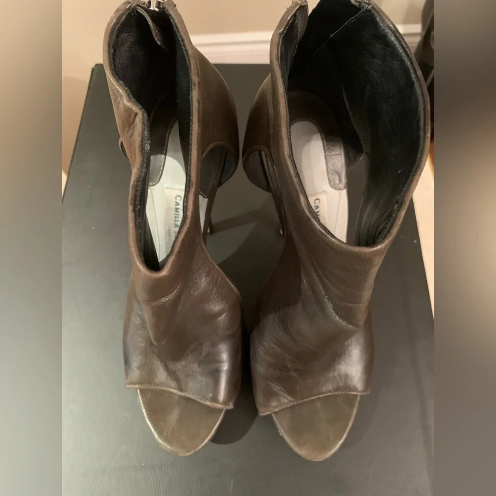 Elegant Green High Heel Ankle Boots - Picture 3 of 8